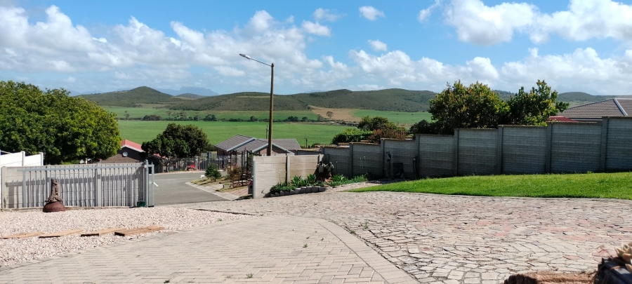 3 Bedroom Property for Sale in Fraaiuitsig Western Cape